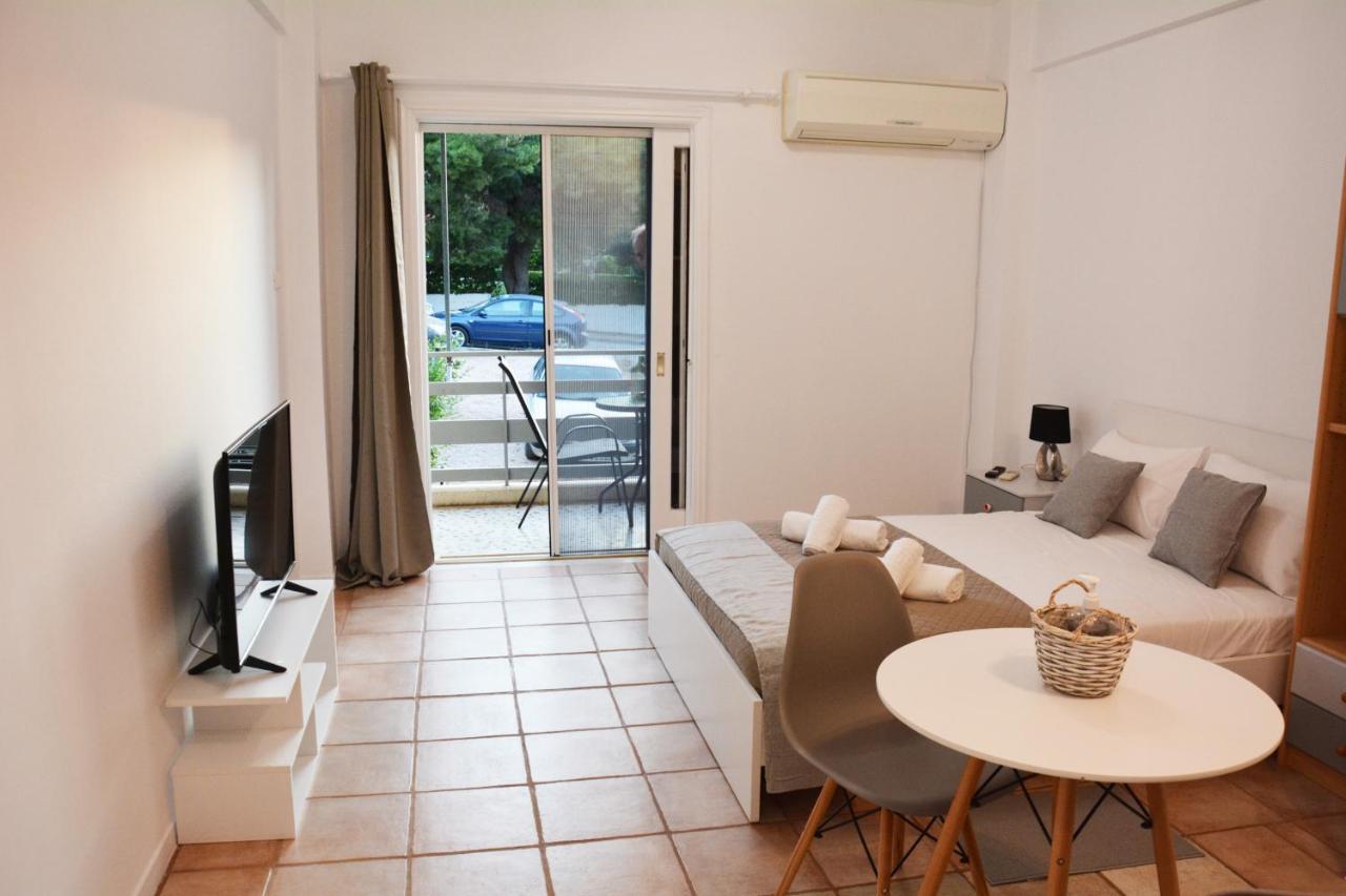 Comfy House In Varkiza ภายนอก รูปภาพ